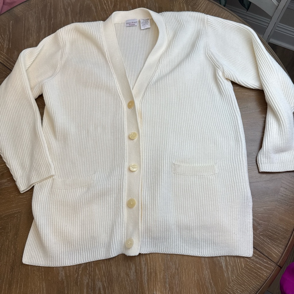 Bobbie Brooks Cream ribbed Cardigan Sweater
